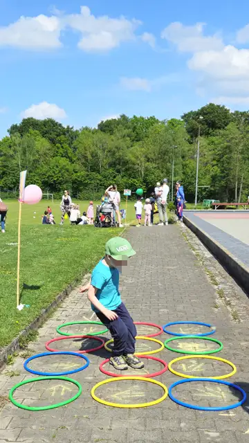 Action an der Hüpfstation