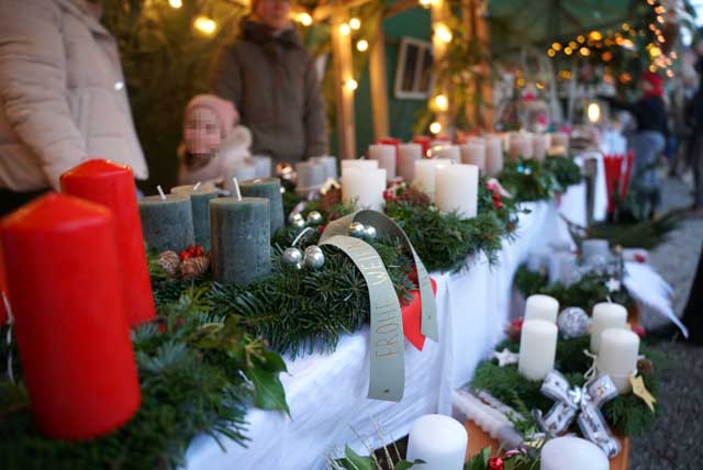 Kränze Adventsmarkt 2025